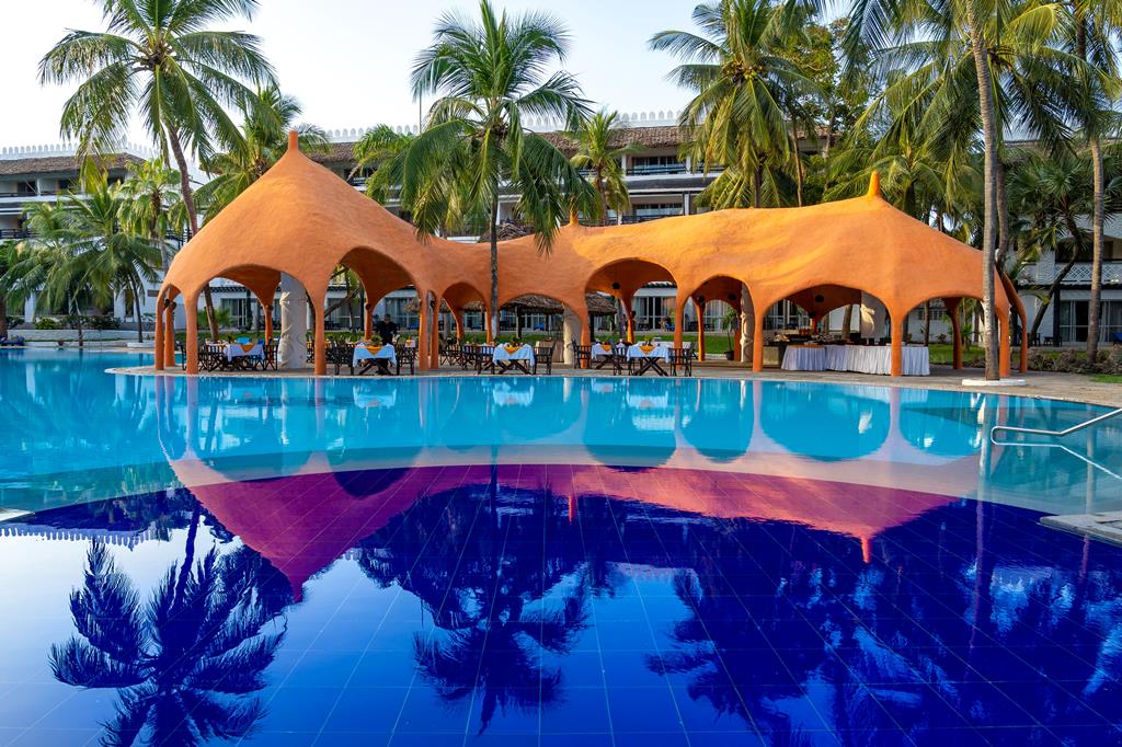 Southern Palms Beach Resort